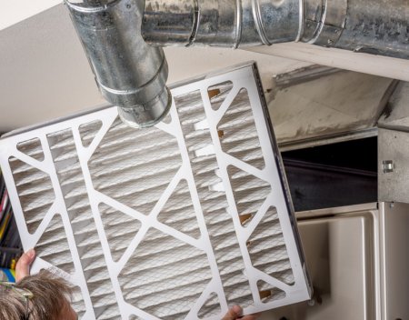What Are Some Maintenance (Cleaning) Tips for Replacing Filters?