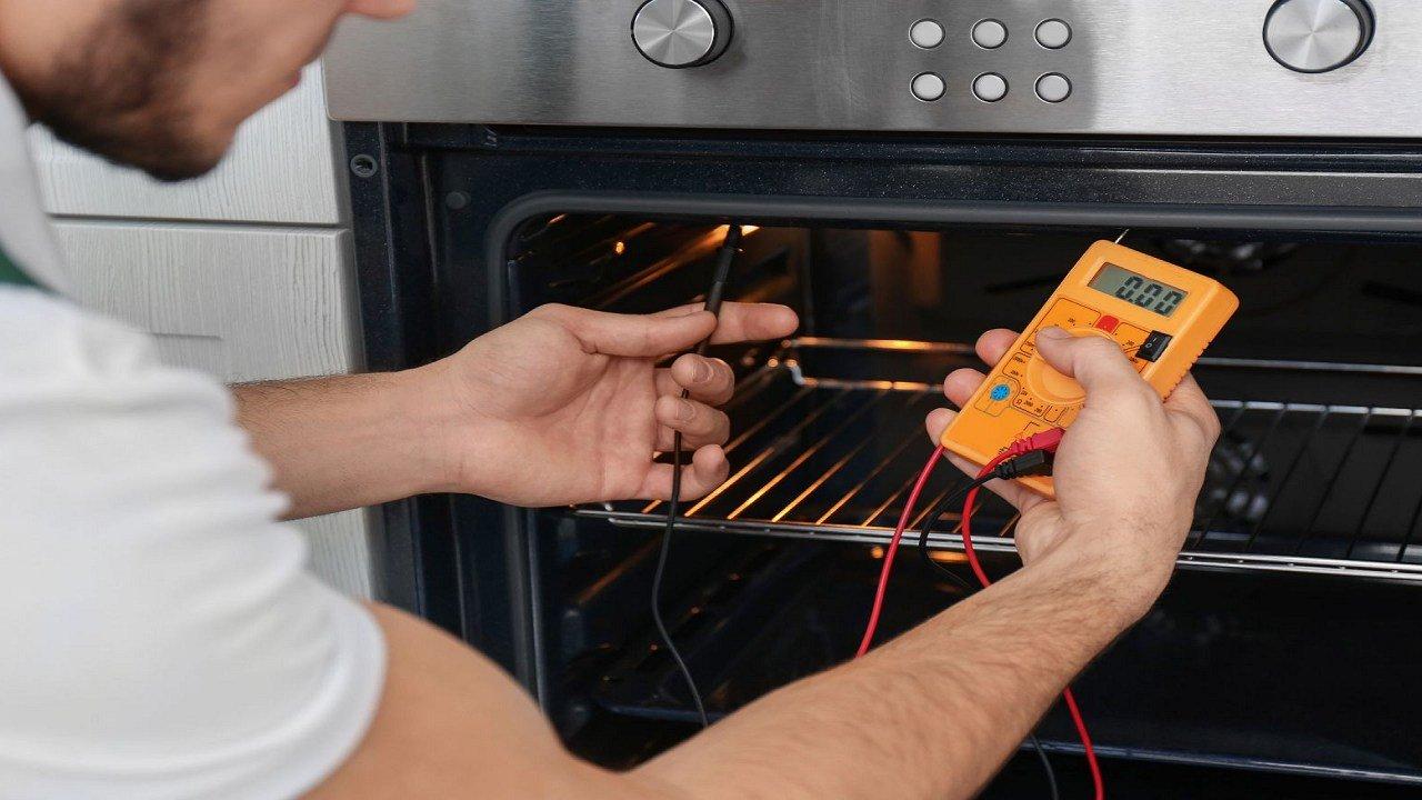 What are the signs that indicate my oven needs repair?