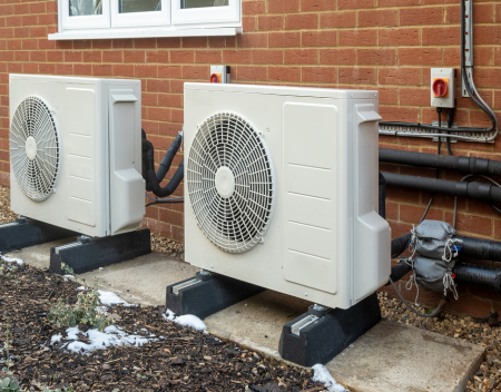 What is the Difference Between a Heat Pump and a Furnace?